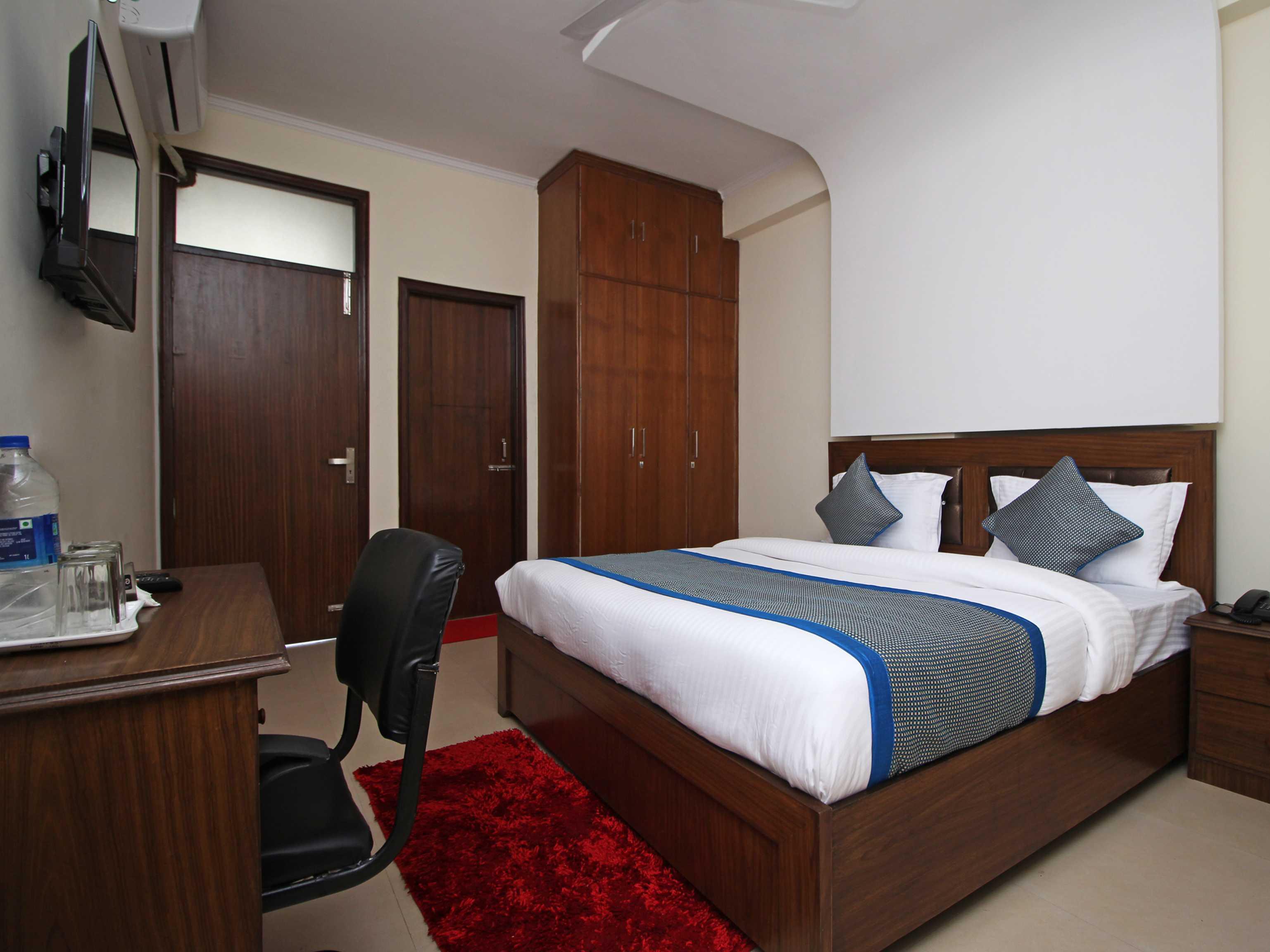 Hotel O Surya Palace New Delhi Luaran gambar
