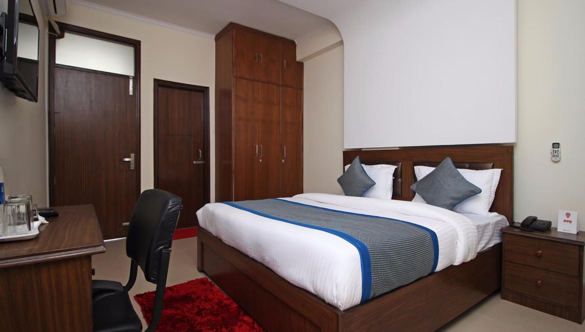 Hotel O Surya Palace New Delhi Luaran gambar